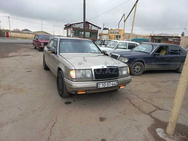 Mercedes E 230 1989, 390,000 km - 2.3 l - Bakı
