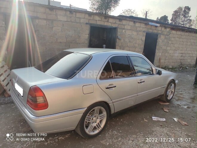 Mercedes C 220 1995, 350,000 km - 2.2 l - Mingəçevir