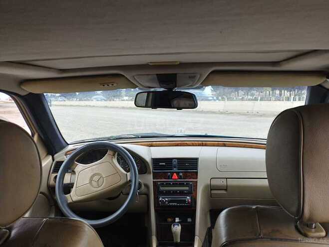 Mercedes C 230 1998, 272,000 km - 2.3 l - Saatlı