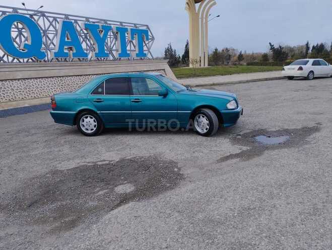Mercedes C 230 1998, 272,000 km - 2.3 l - Saatlı