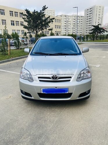 Toyota Corolla 2005, 240,782 km - 1.4 l - Bakı