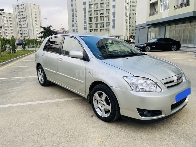 Toyota Corolla 2005, 240,782 km - 1.4 l - Bakı