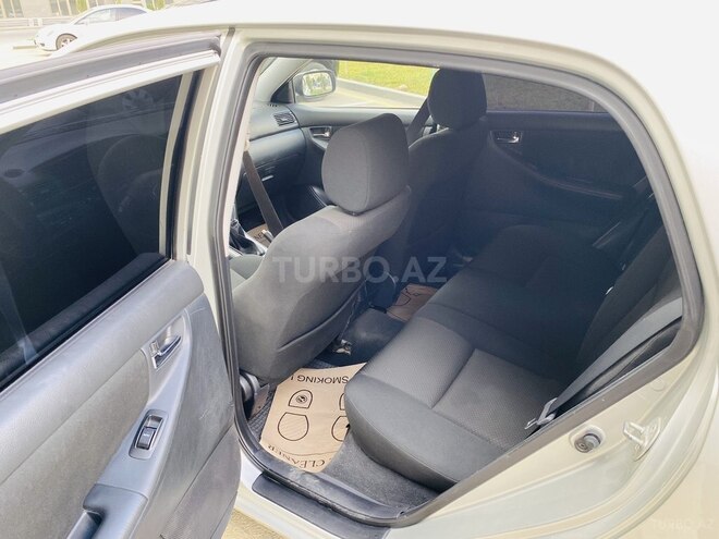 Toyota Corolla 2005, 240,782 km - 1.4 l - Bakı