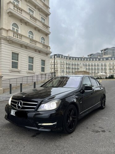 Mercedes C 250 2011, 142,000 km - 1.8 l - Bakı