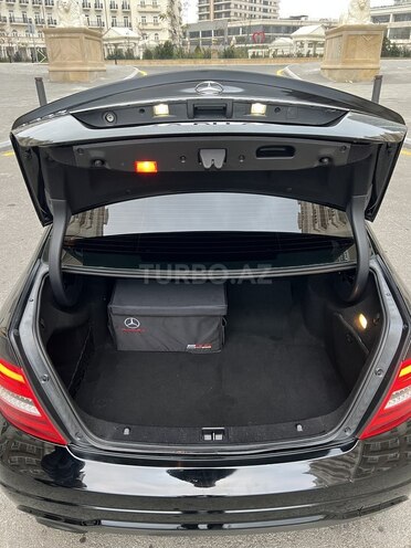 Mercedes C 250 2011, 142,000 km - 1.8 l - Bakı