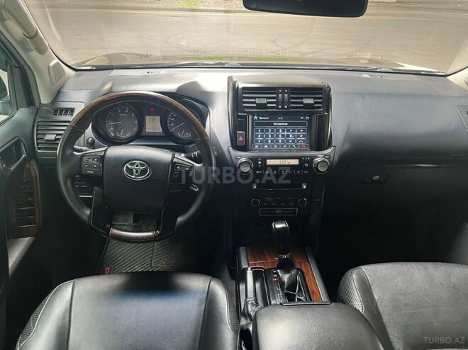 Toyota Prado 2010, 180,000 km - 2.7 l - Bakı