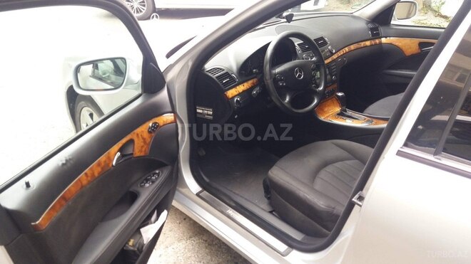 Mercedes E 220 2007, 263,000 km - 2.2 л - Bakı