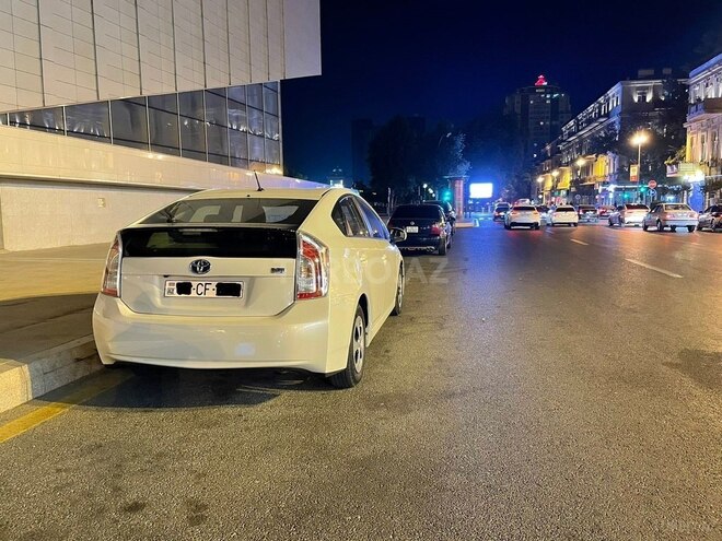 Toyota Prius 2015, 148,060 km - 1.8 l - Bakı