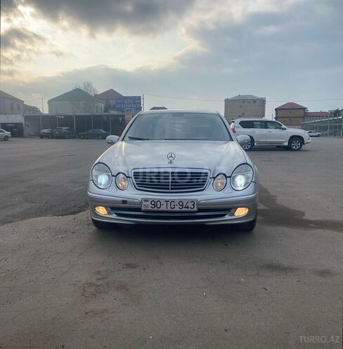 Mercedes E 270 2002, 461,800 km - 2.7 l - Bakı