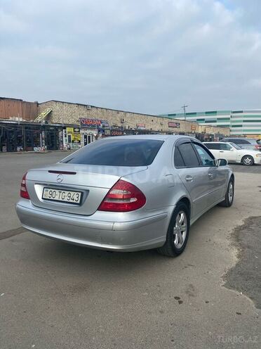 Mercedes E 270 2002, 461,800 km - 2.7 l - Bakı
