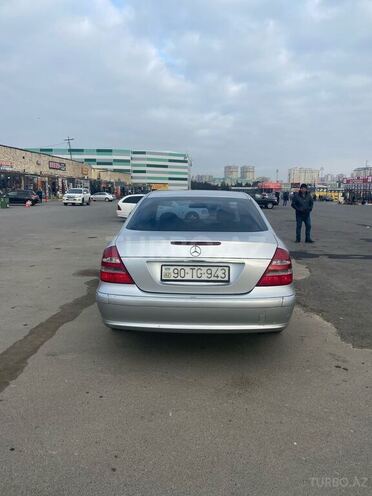 Mercedes E 270 2002, 461,800 km - 2.7 l - Bakı