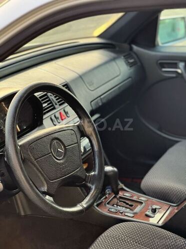 Mercedes C 200 1999, 238,500 km - 2.0 l - Bakı