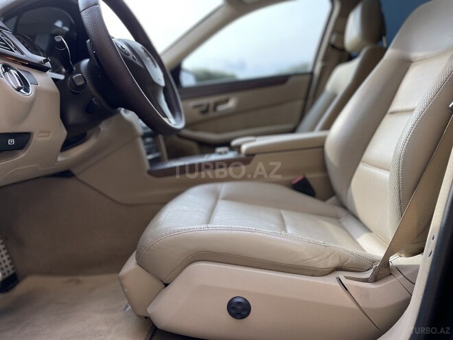 Mercedes E 350 2010, 181,000 km - 3.5 л - Bakı