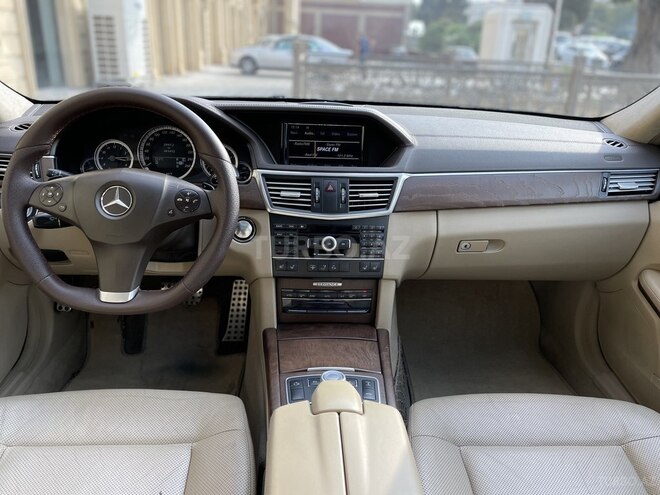 Mercedes E 350 2010, 181,000 km - 3.5 л - Bakı