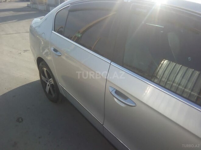 Volkswagen Passat 2007, 240,000 km - 2.0 l - Bakı