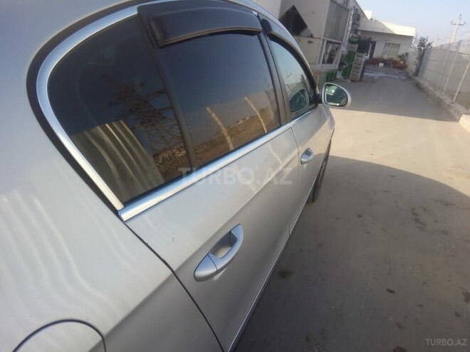 Volkswagen Passat 2007, 240,000 km - 2.0 l - Bakı