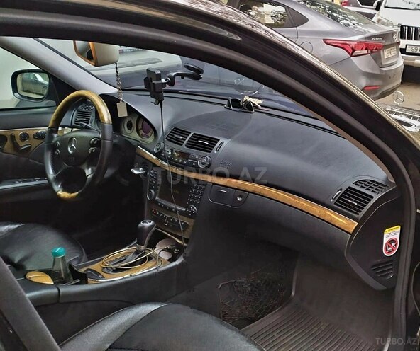 Mercedes E 320 2008, 214,500 km - 3.0 л - Bakı