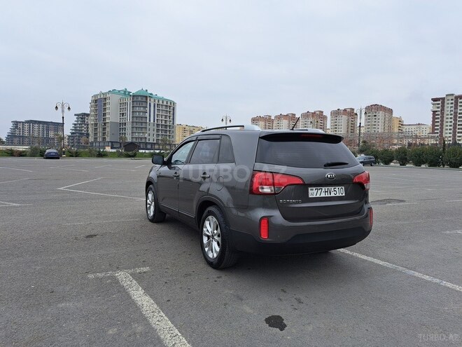 Kia Sorento 2012, 220,000 km - 2.0 l - Bakı