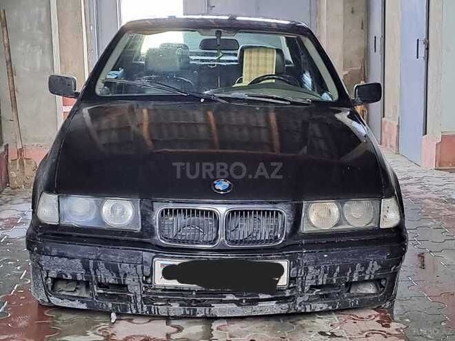 BMW 318 1992, 169,000 km - 1.8 l - Quba