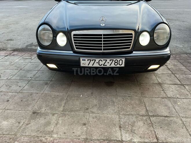 Mercedes E 240 1998, 235,000 km - 2.4 l - Bakı
