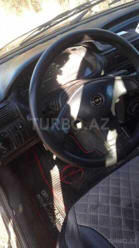 Opel Astra 1994, 393,939 km - 1.7 л - Qusar