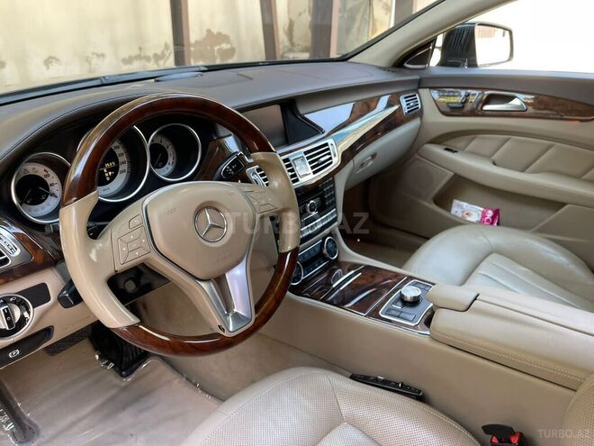 Mercedes CLS 350 2011, 170,000 km - 3.5 l - Bakı
