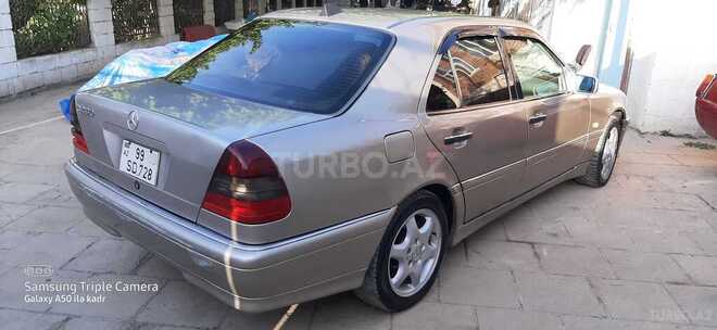 Mercedes C 230 1998, 303,000 km - 2.3 l - Bakı