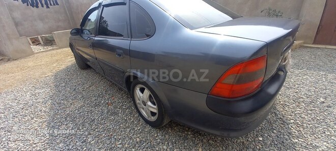Opel Vectra 1997, 345,156 km - 2.0 l - Bakı