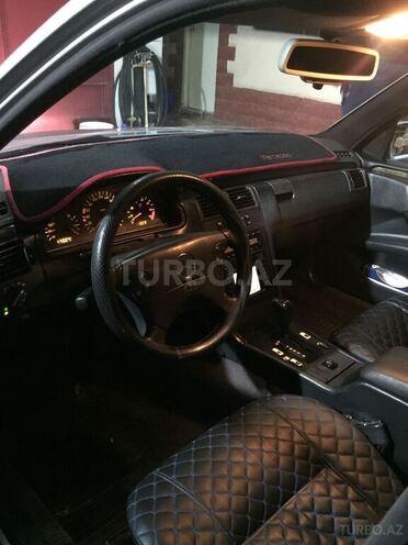 Mercedes E 230 1995, 400,000 km - 2.3 л - Bakı