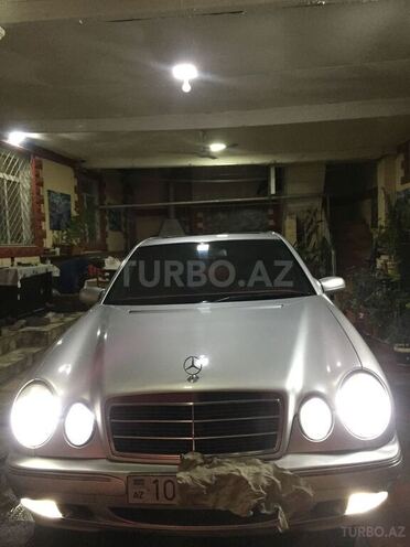 Mercedes E 230 1995, 400,000 km - 2.3 л - Bakı