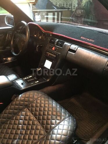 Mercedes E 230 1995, 400,000 km - 2.3 л - Bakı