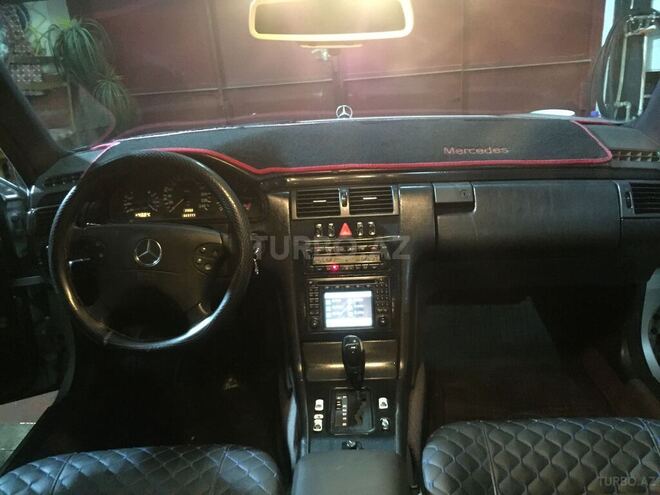 Mercedes E 230 1995, 400,000 km - 2.3 л - Bakı