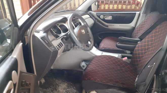 Toyota Highlander 2006, 300,000 km - 2.4 l - Tovuz