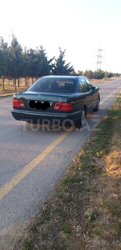 Mercedes E 230 1997, 391,000 km - 2.3 л - Bakı