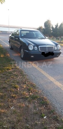 Mercedes E 230 1997, 391,000 km - 2.3 л - Bakı