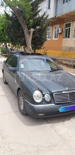 Mercedes E 230 1997, 391,000 km - 2.3 л - Bakı