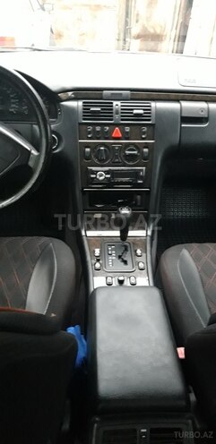 Mercedes E 230 1997, 391,000 km - 2.3 л - Bakı