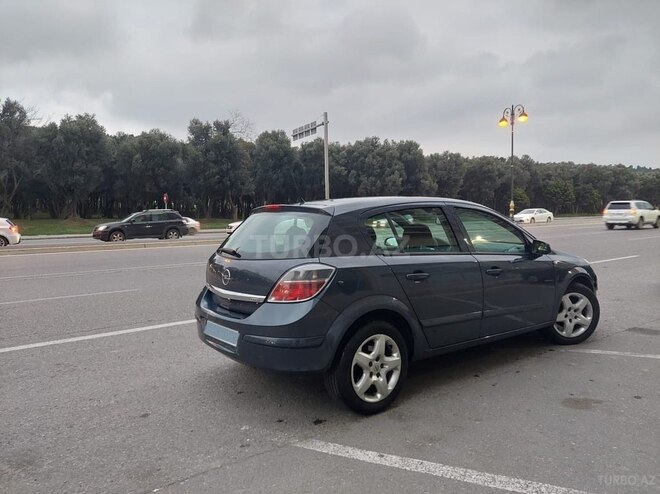 Opel Astra 2007, 196,000 km - 1.3 л - Bakı