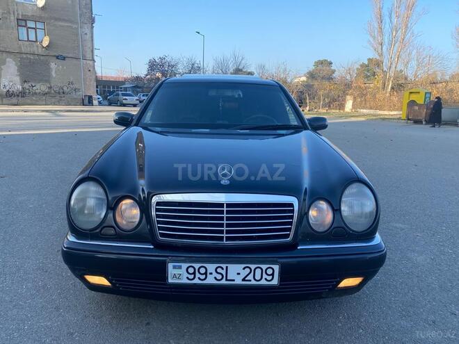 Mercedes E 240 1998, 289,000 km - 2.4 l - Bakı