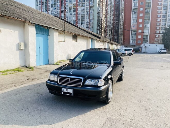 Mercedes C 280 2000, 165,000 km - 2.8 l - Bakı