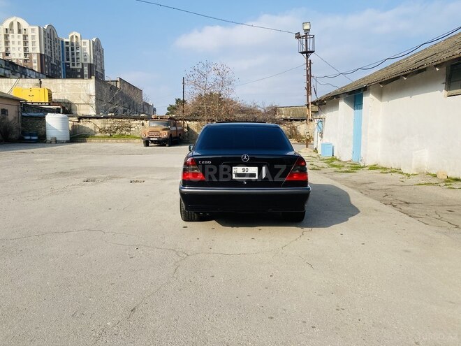 Mercedes C 280 2000, 165,000 km - 2.8 l - Bakı