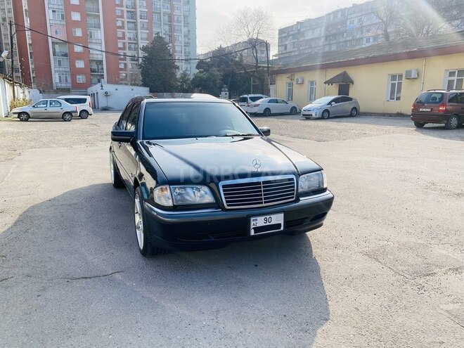 Mercedes C 280 2000, 165,000 km - 2.8 l - Bakı