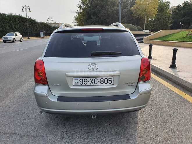 Toyota Avensis 2006, 172,000 km - 2.2 l - Bakı