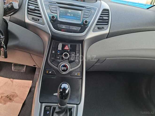 Hyundai Elantra 2014, 233,355 km - 1.8 л - Mingəçevir