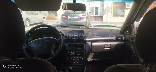 Opel Astra 1996, 555,500 km - 2.0 l - Bakı