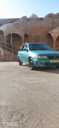 Opel Astra 1996, 555,500 km - 2.0 l - Bakı