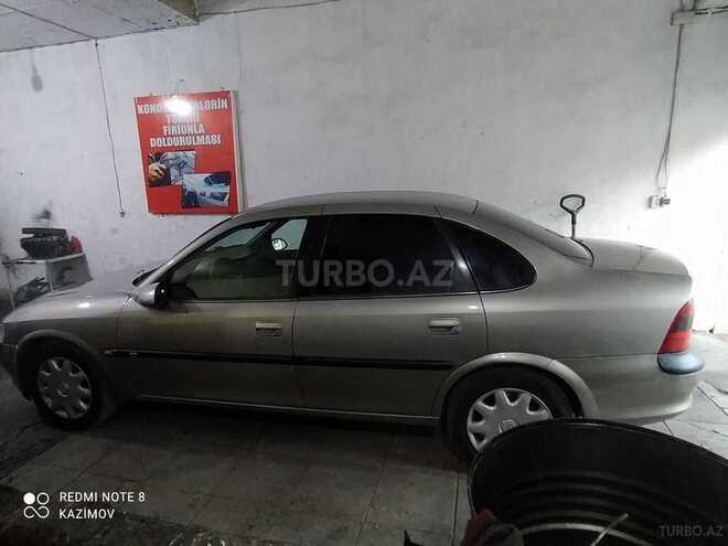 Opel Vectra 1996, 475,000 km - 1.8 l - Bakı