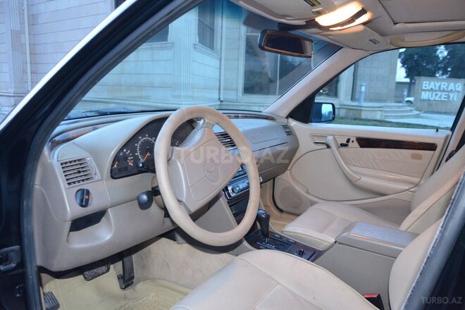 Mercedes C 230 1998, 438,363 km - 2.3 l - İmişli