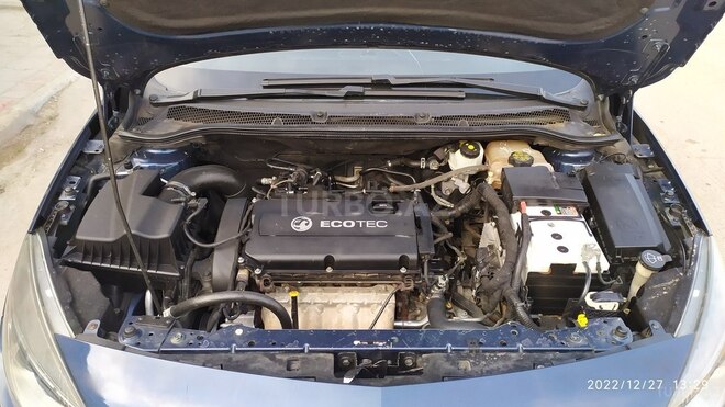 Opel Astra 2012, 140,012 km - 1.6 l - Salyan