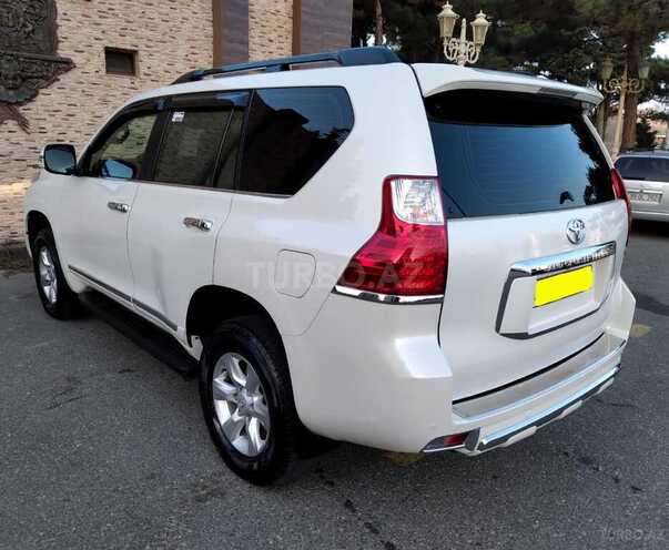 Toyota Prado 2011, 179,000 km - 2.7 l - Bakı